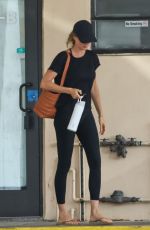 GISELE BUNDCHE Leaves a Gym in Miami 09/04/2024