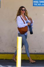 GISELE BUNDCHEN Out and About in Miami 09/07/2024