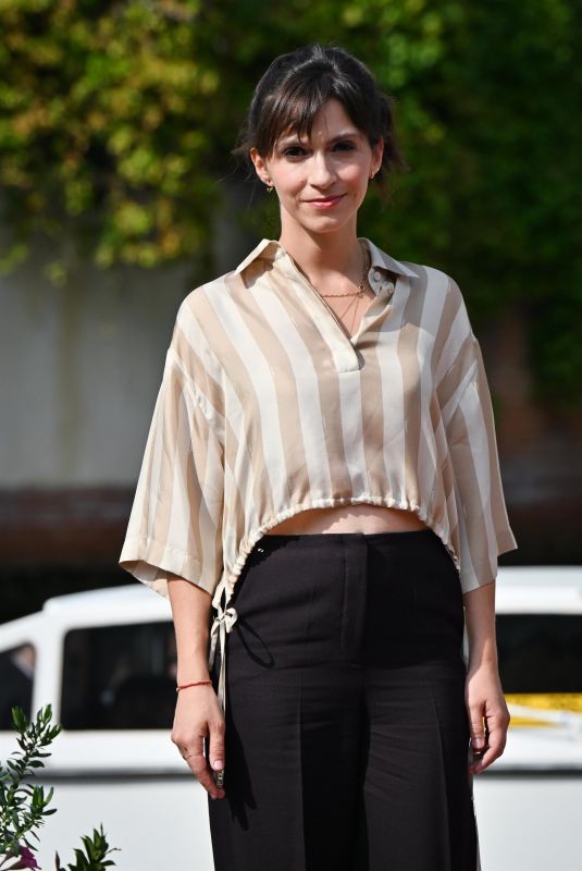 GIULIA LOUISE STEIGERWALT Arrives at Hotel Excelsior at 81st Venice Film Festival 09/02/2024