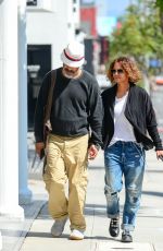 HALLE BERRY and Van Hunt Out in Los Angeles 09/26/2024