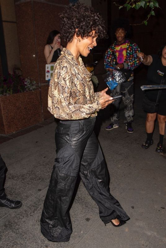 HALLE BERRY Arrives at Regal Movie Theatre in Times Square in New York 09/17/2024
