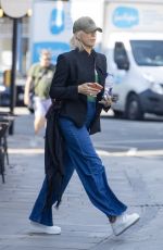 HANNAH WADDINGHAM Leaves Pizza Express in London 09/20/2024