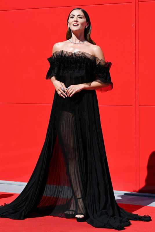 ISABELLE FUHRMAN at Horizon: An American Saga - Chapter Two Premiere at 81st Venice Film Festival 09/07/2024