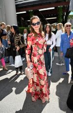 JEAN SHAFIROFF Arrives at Dennis Basso Spring 2024 Fashion Show in New York 09/09/2024