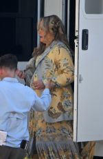 JENNIFER COOLIDGE Rides a Golf Cart to Set for a New Discover Card Commercial 09/04/2024