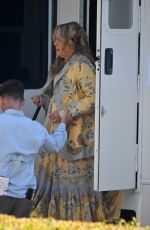 JENNIFER COOLIDGE Rides a Golf Cart to Set for a New Discover Card Commercial 09/04/2024
