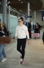 JENNIFER GARNER Arrives in Paris Ahead of Fashion Week 09/22/2024
