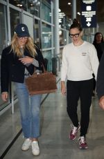 JENNIFER GARNER Arrives in Paris Ahead of Fashion Week 09/22/2024