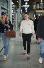 JENNIFER GARNER Arrives in Paris Ahead of Fashion Week 09/22/2024