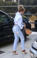 JENNIFER LOPEZ Arrives at Linda Perry