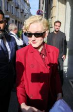 JULIA GARNER Leaves Gucci Fashion Show at MFW in Milan 09/20/2024