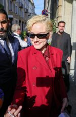 JULIA GARNER Leaves Gucci Fashion Show at MFW in Milan 09/20/2024