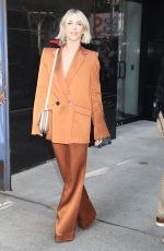 JULIANNE HOUGH Arrives at Good Morning America in New York 09/04/2024