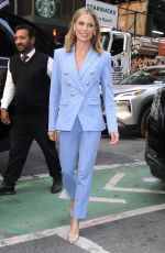 JULIE BOWEN Arrives at Today Show in New York 09/12/2024