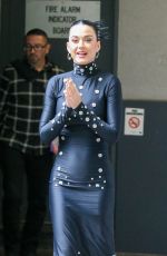 KAT YPERRY Thrills Her Melbourne Fans in Melbourne 09/25/2024