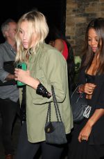 KATE and LOTTIE MOSS Leaves Chiltern Firehouse with EMMA THYNN and Edward Enninfu in London 09/05/2024