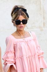 KATE BECKINSALE Leaves Venice