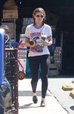 KATE MARA on a Grocery Run in Los Feliz 09/04/2024