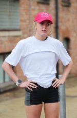 KEELY HODGKINGSON at her Rimmel Run With Keely Hodgkinson in Manchester 09/15/2024