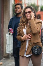 KELLY BROOK Heading to Global Radio Studios in London 09/10/2024
