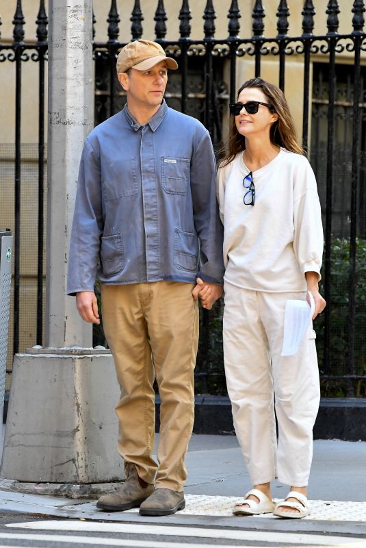 KERI RUSSELL and Matthew Rhys Out in New York 09/09/2024