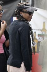KERRY WASHINGTON Out Shopping at Farmers Market in Beverly Hills 09/15/2024