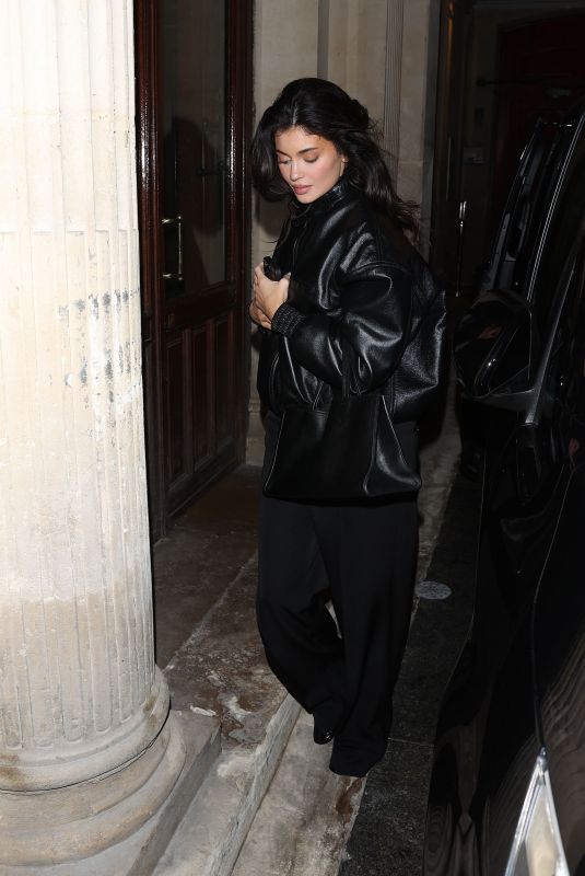 KYLIE JENNER Heading to DIEP Chinese Restaurant in Paris 09/28/2024