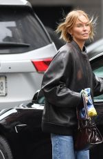 LARA WOTINGHTON Out Shopping in New York 09/18/2024