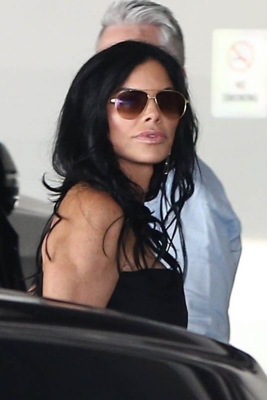 LAUREN SANCHEZ Arrives at a Books & Books in Miami 09/23/2024