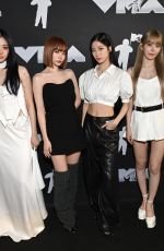 LE SSERAFIM at 2024 MTV Video Music Awards in New York 09/11/2024