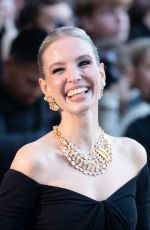 LEONIE HANNE Arrives at Schiaparelli Fashion Show at Paris Faashion Week 09/26/2024