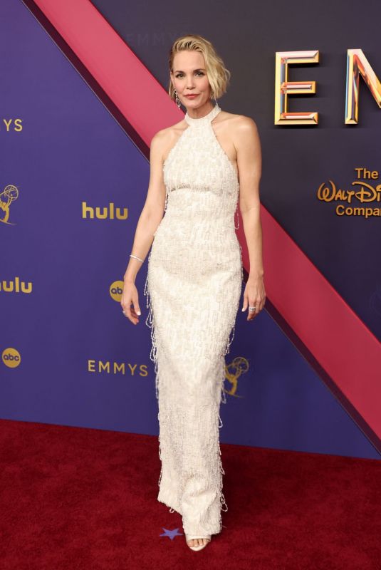 LESLIE BIBB at 76th Emmy Awards at Peacock Theatre in Los Angeles 09/15/2024