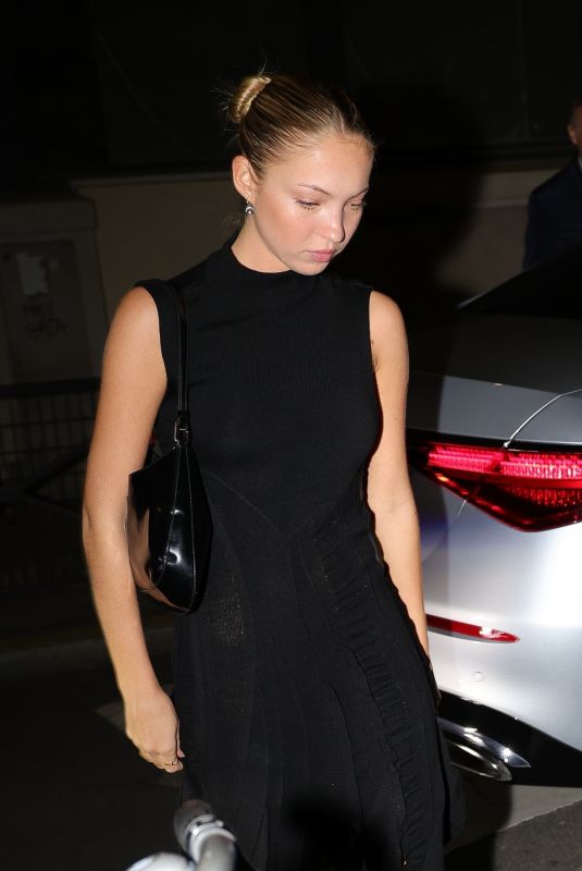 LILA GRACE MOSS Out to Celebrates Her Birthday at Paris Fashion Week 09/29/2024