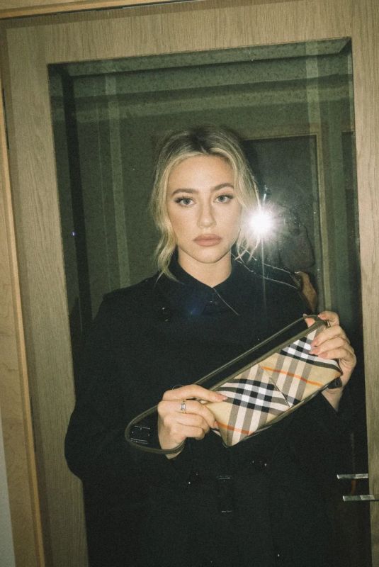 LILI REINHART - Burberry Summer 2025 Show Photoshoot, September 2024