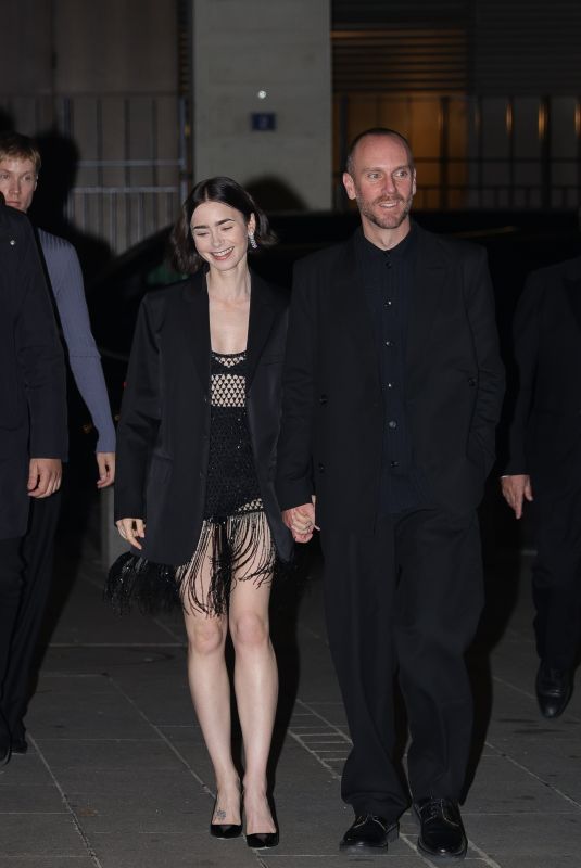LILY COLLINS NIght Out in Paris 09/12/2024