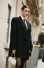 LORENA RAE Arrives at Nina Ricci Spring/Summer 2025 Show at Paris Fashion Week 09/27/2024