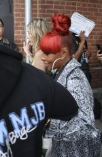 MARY J. BLIGE Arrives at Alice + Olivia Fashion Show in New York 09/07/2024