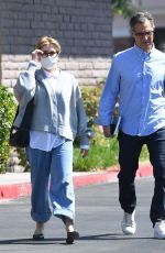 MAUREEN MCCORMICK and Michael Cummings Out in Calabasas 09/03/2024