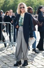 MEG RYAN Arrives at Loewe Show at Paris Fashion Week 09/27/2024