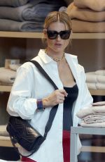 MICHELLE HUNZIKER Out Shopping in Milan 09/08/2024