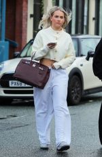 MOLLY MAE HAGUE Leaves a Nail Salon in Cheshire 09/11/2024