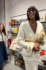 NAOMI CAMPBELL Arrives at Her Book Signing at Librairie 7L in St. Germain 09/27/2024