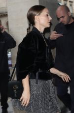 NATALIE PORTMAN Leaves Dior Show at Paris Fashion Week 09/24/2024