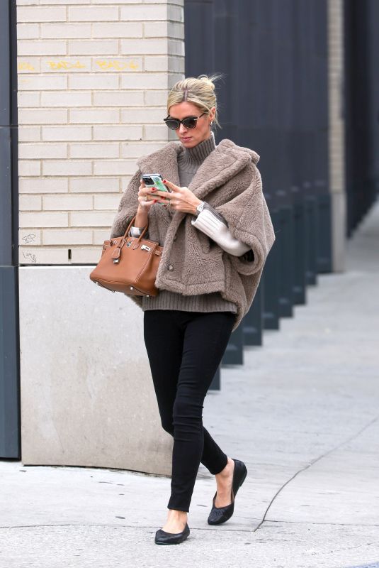 NICKY HILTON Out and About in New York 09/24/2024