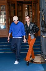NICOLA PELTZ and Brooklyn Beckham Leaves Ritz Hotel in Paris 09/22/2024