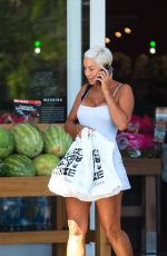 NICOLE MURPHY Out for Grocery Shopping in Los Angeles 09/09/2024