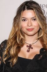 NIKKI HAHN at Return of Queen Mary