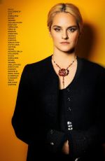 NOEMIE MERLANT in Grazia Italy, September 2024