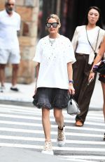 OLIVIA PALERMO Out Shopping in New York 08/31/2024