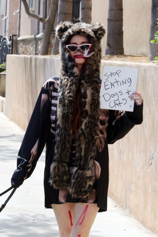 PHOEBE PRICE Protests for Haitian Immigrants in Los Angeles 09/20/2024